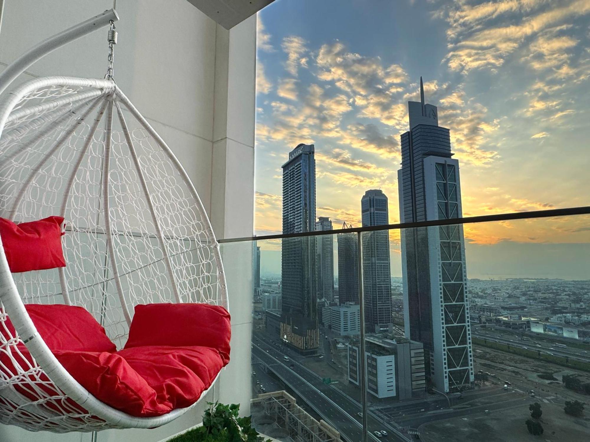 2Br With Skyline Views At Forte Near Dubai Opera Appartement Buitenkant foto