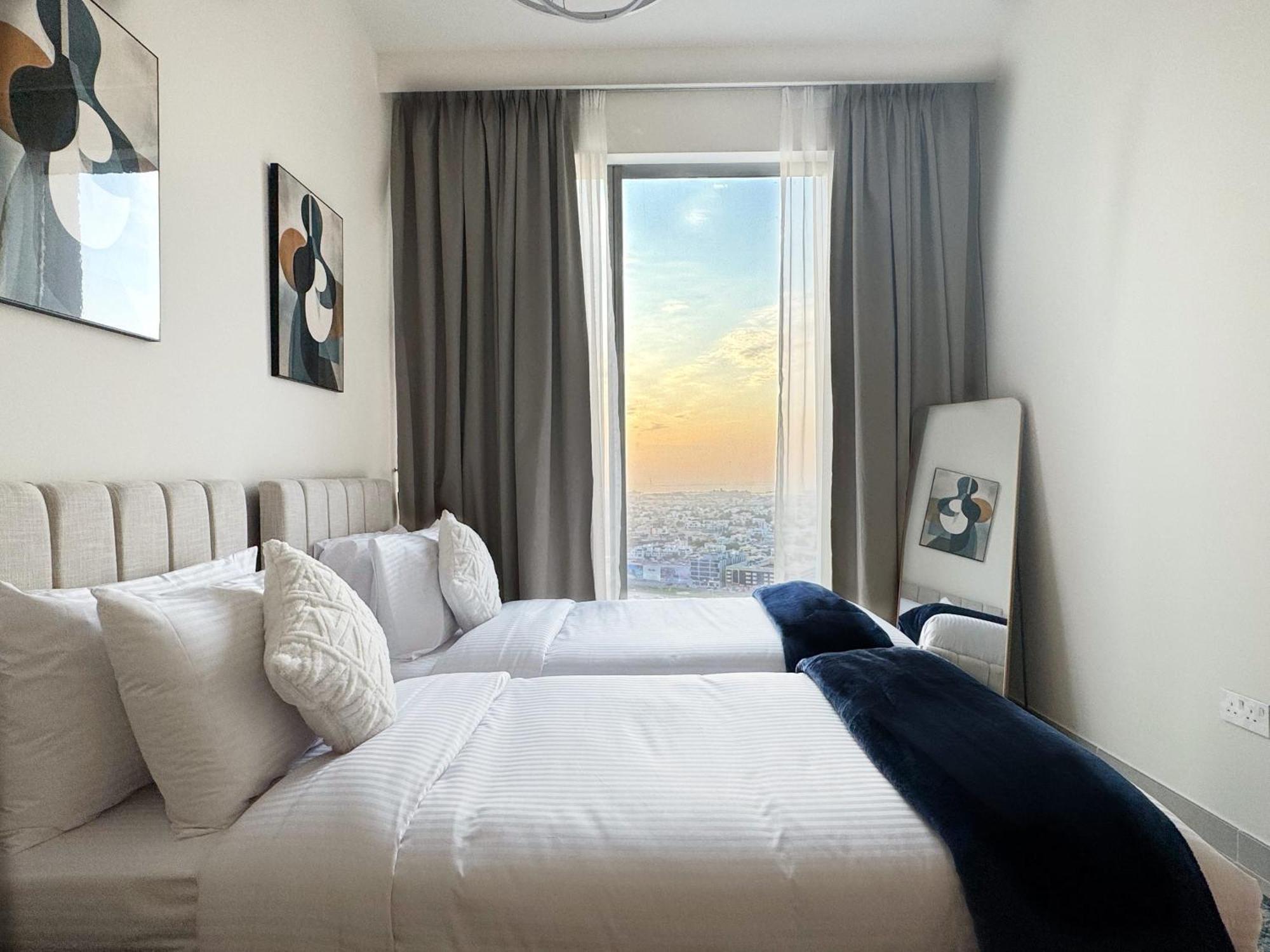 2Br With Skyline Views At Forte Near Dubai Opera Appartement Buitenkant foto